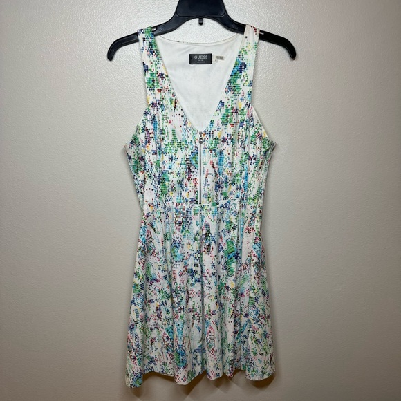 Guess Dresses & Skirts - GUESS Multicolor Polkadot Open Back Fit and Flare V-Neck Dress Women Size 6